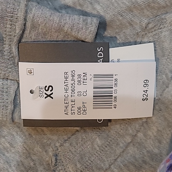 Brand new women's XS gray Grayson Threads thin long sleeved top - Picture 3 of 5